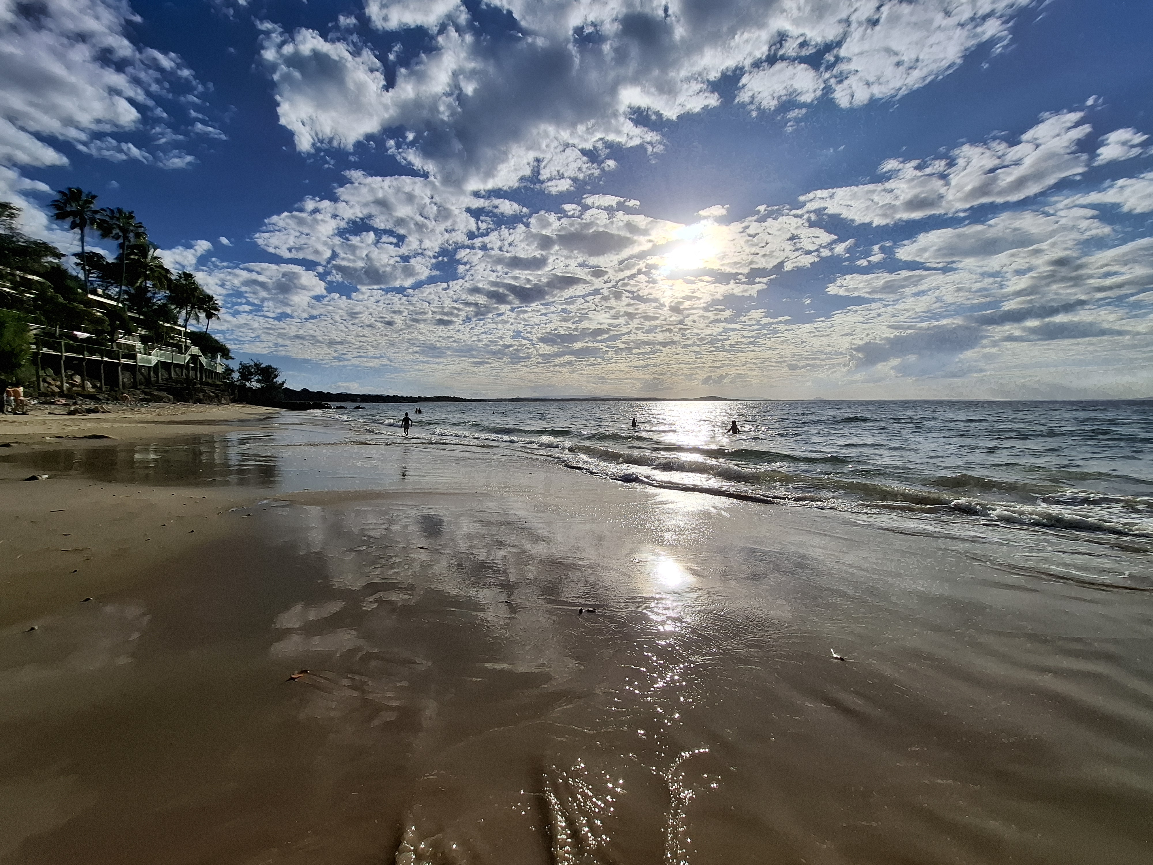 Sand and waves at Noosa